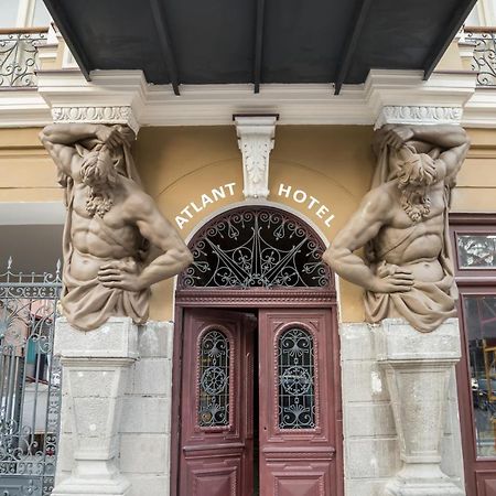 Atlant Hotel Tbiliszi Kültér fotó
