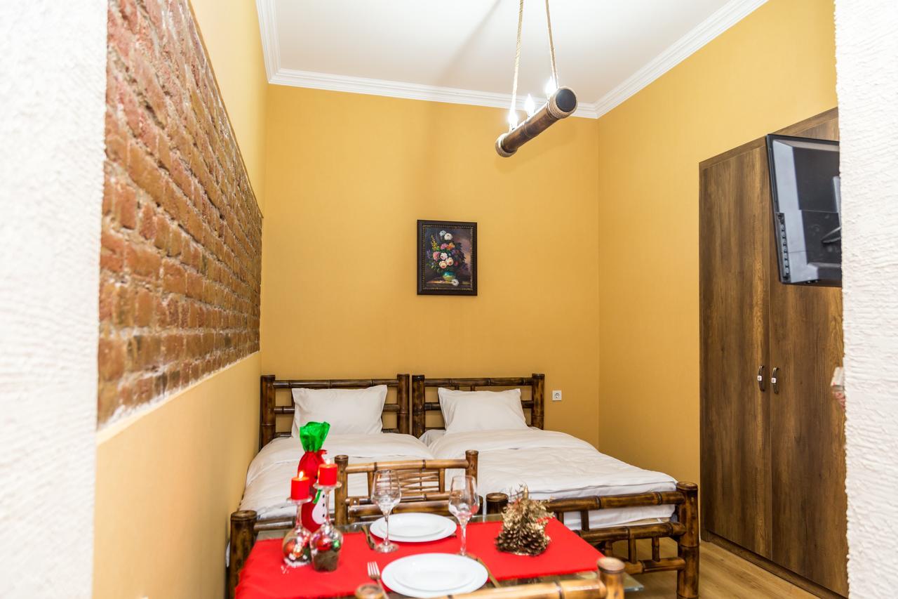 Atlant Hotel Tbiliszi Kültér fotó